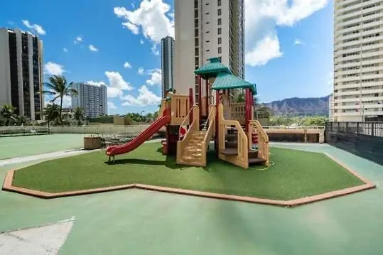 Just Remodeled Ocean View Waikiki Banyan Penthouse! Free Parking! Apartment Honolulu 0*,